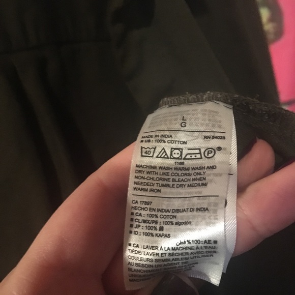 Olive Green Button Down Old Navy Shirt Size L - Picture 3 of 4